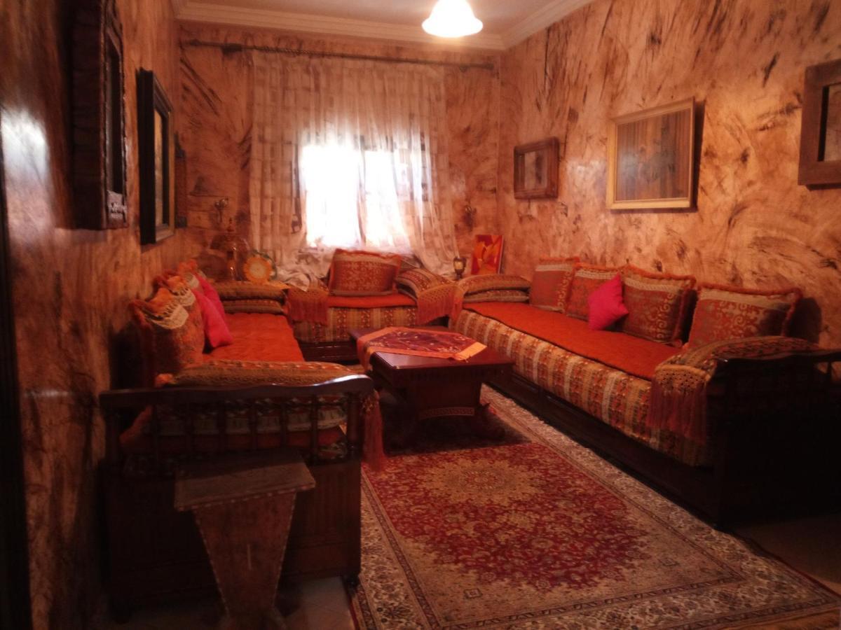 Marguerite Apartemnt Dans Une Residence Familiale Касабланка Екстер'єр фото